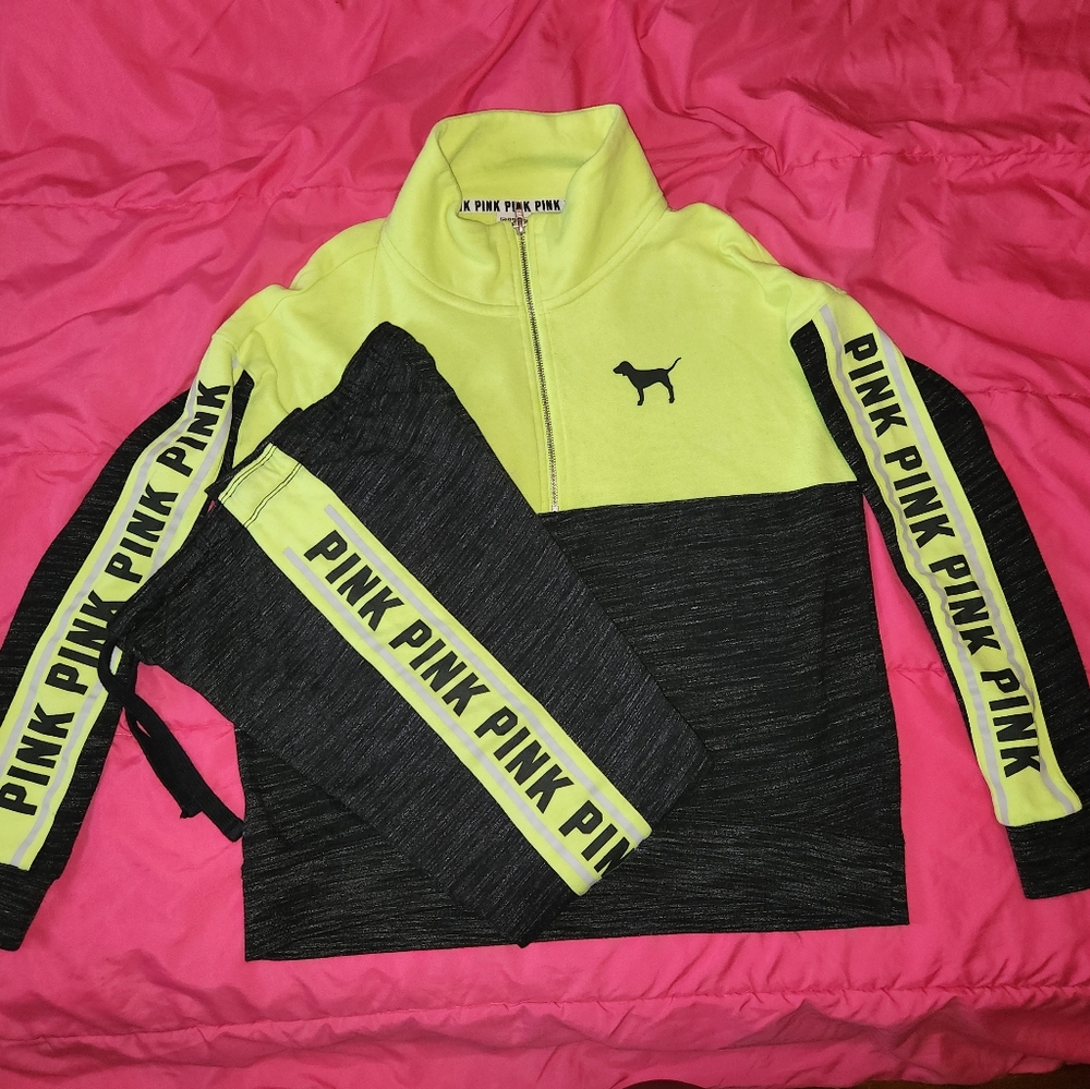 Victoria Secret PINK Outfit